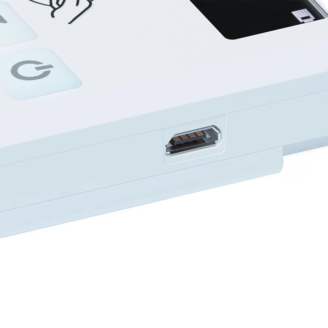 Elavon mobile close up of USB port